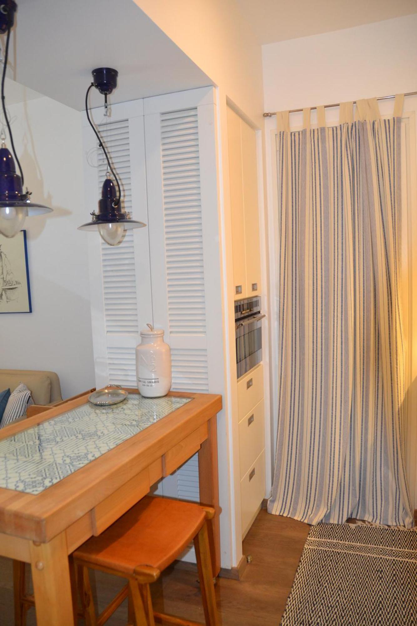 Vouliagmeni Seaside Flat Apartment Athena Bagian luar foto